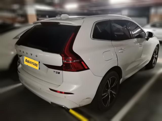 Volvo XC60 2019 thumb 12