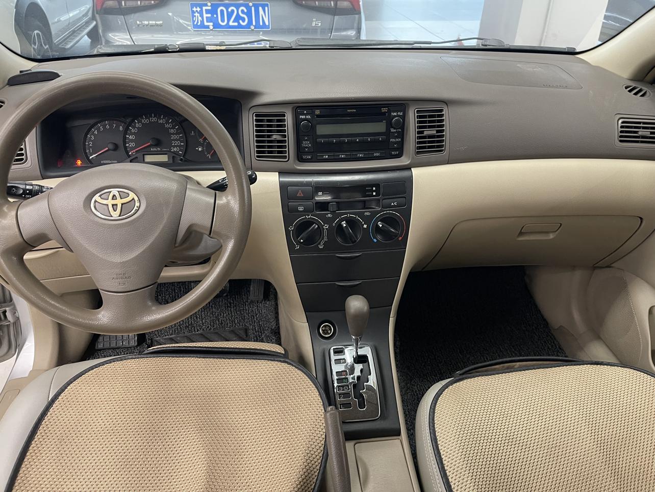 Toyota Corolla 2010 thumb 4