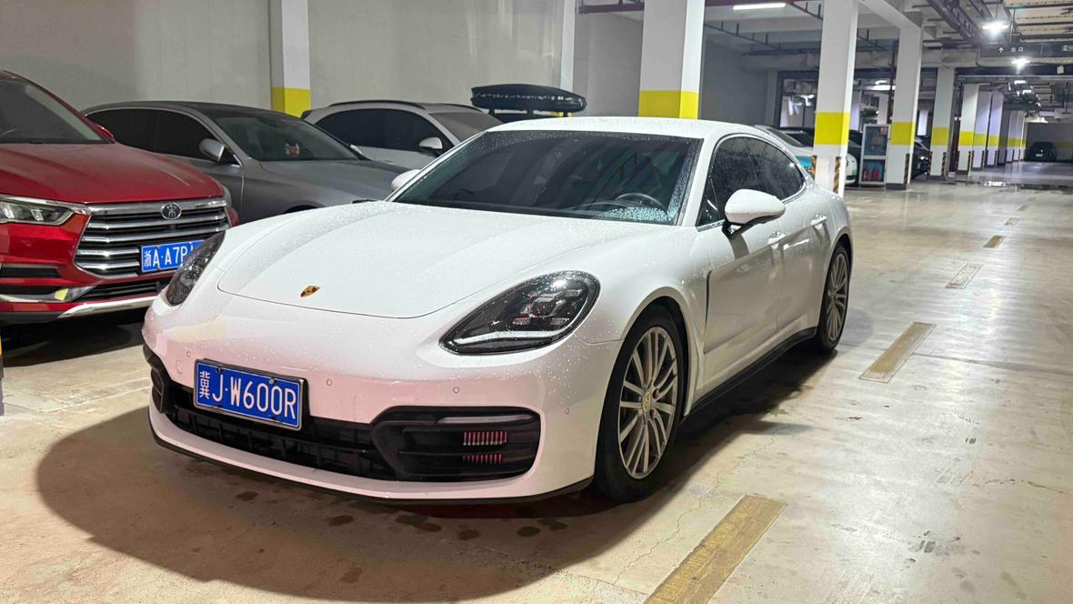 Porsche Panamera 2021 thumb 9