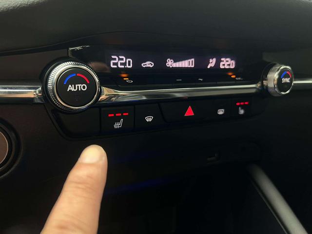 Mazda 3 2022 thumb 7