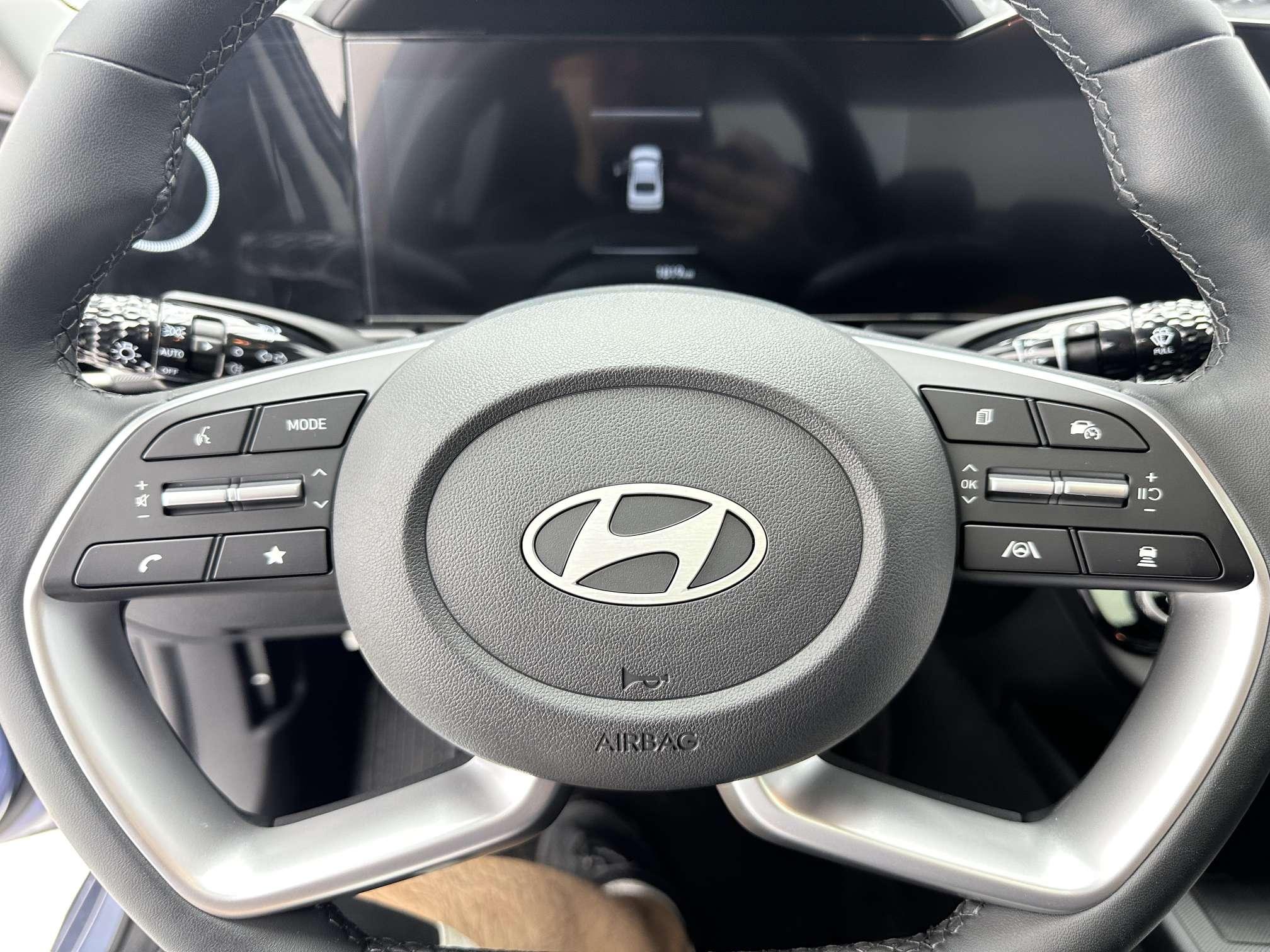 Hyundai Elantra 2023 thumb 8
