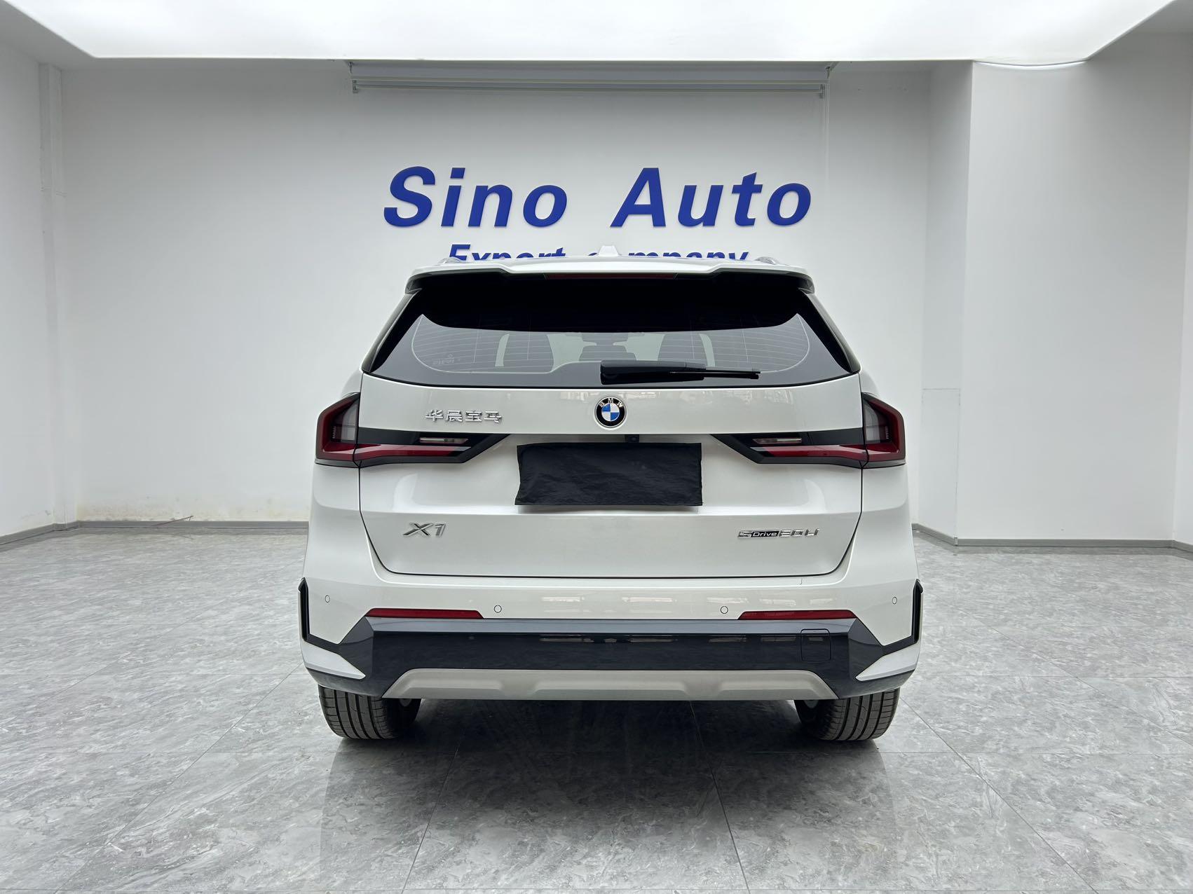 BMW X1 2023 thumb 4