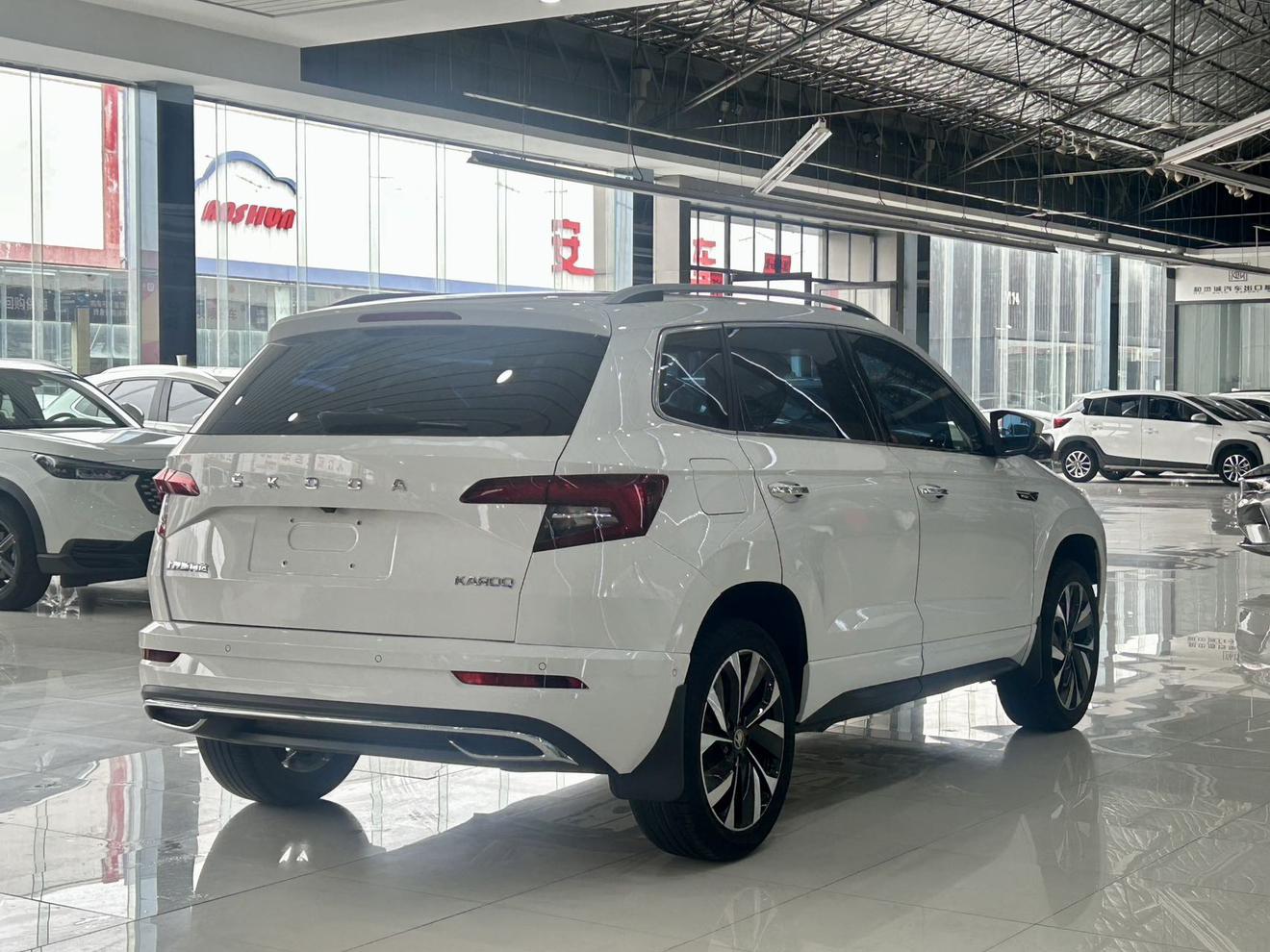 Skoda Ke Luo Ke 2022 thumb 2