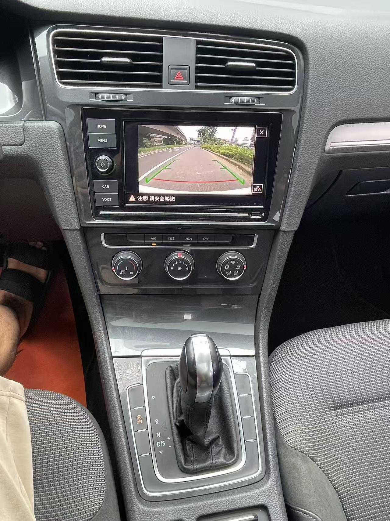 Volkswagen Golf Sportsvan 2019 thumb 7