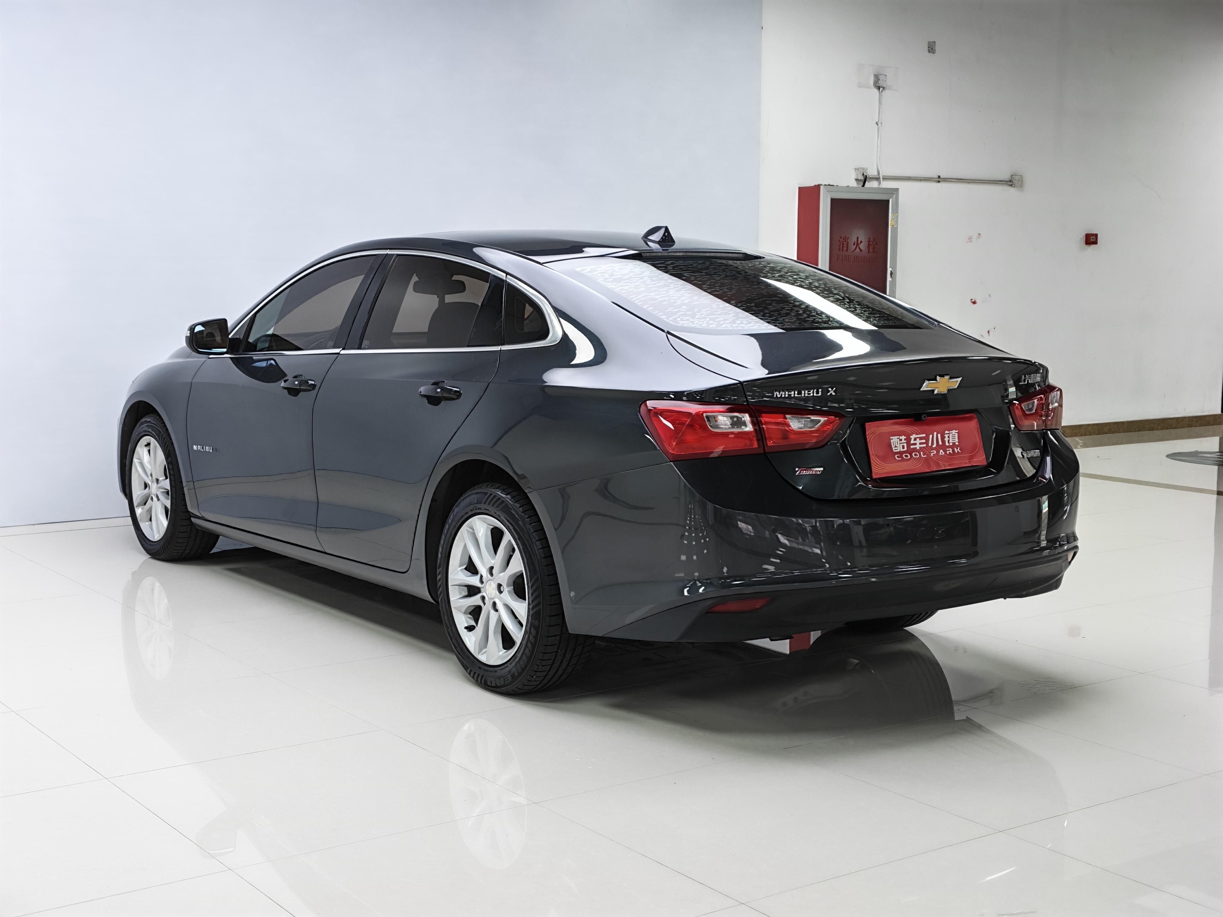 Chevrolet Malibu 2017 thumb 3