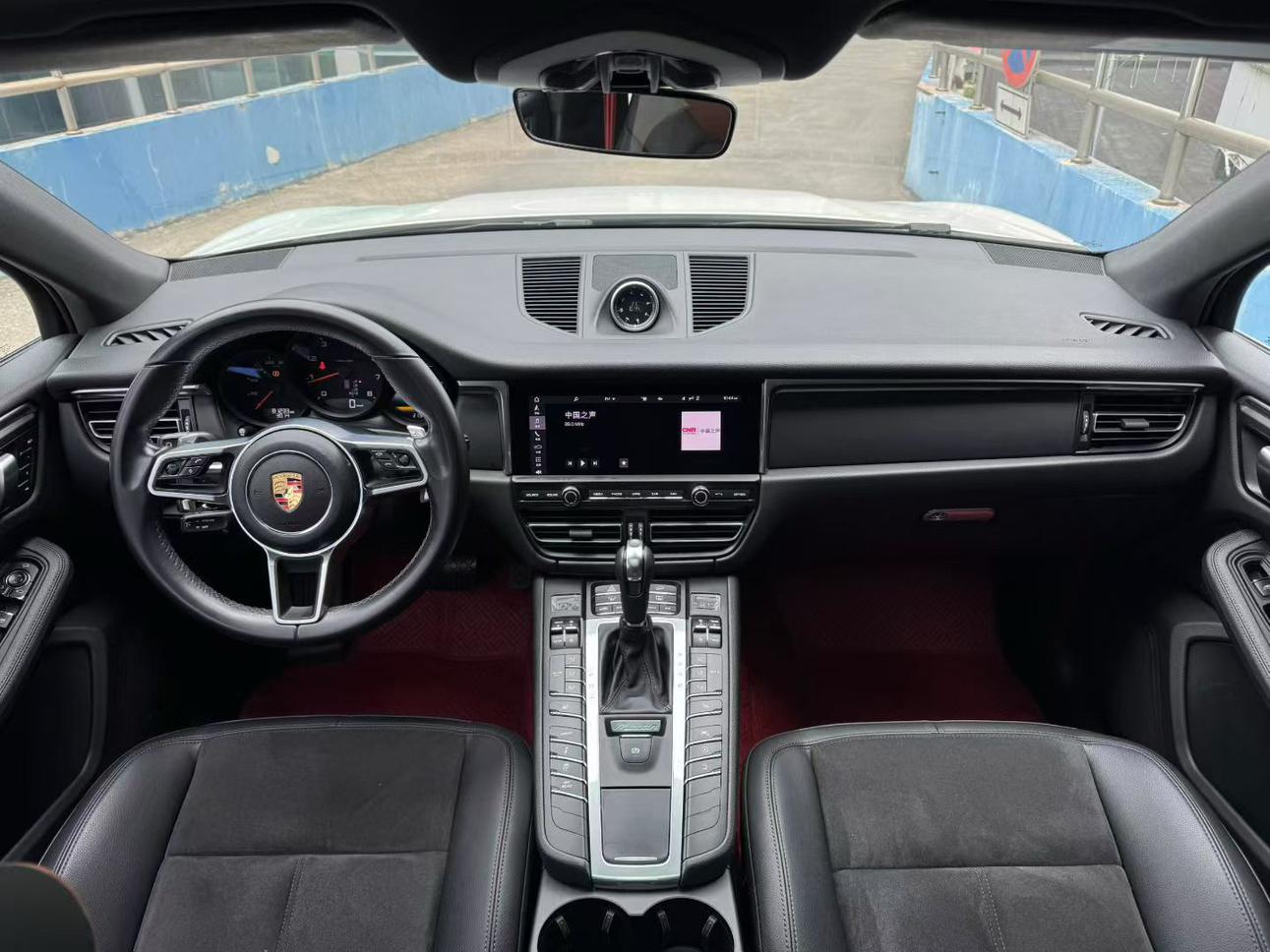 Porsche Macan 2021 thumb 7