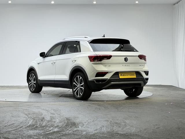 Volkswagen T-Roc 2022 thumb 3