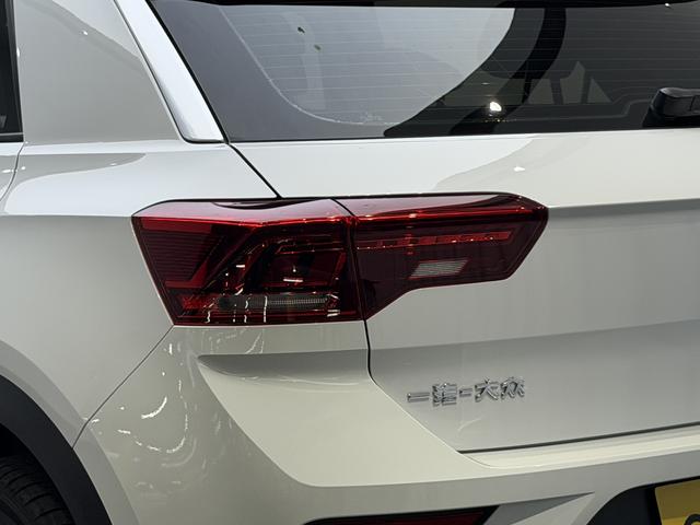 Volkswagen T-Roc 2022 thumb 11