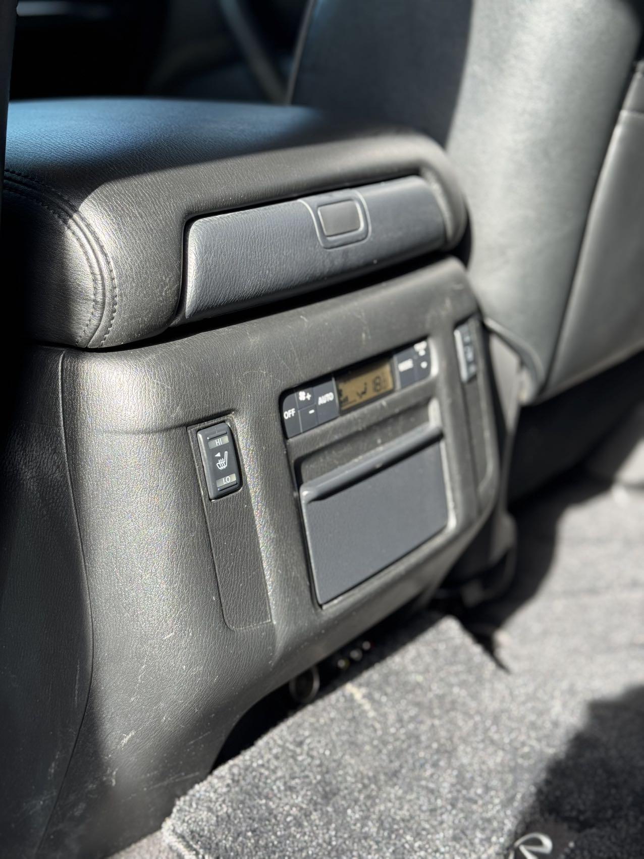 Infiniti QX80 2013 thumb 6