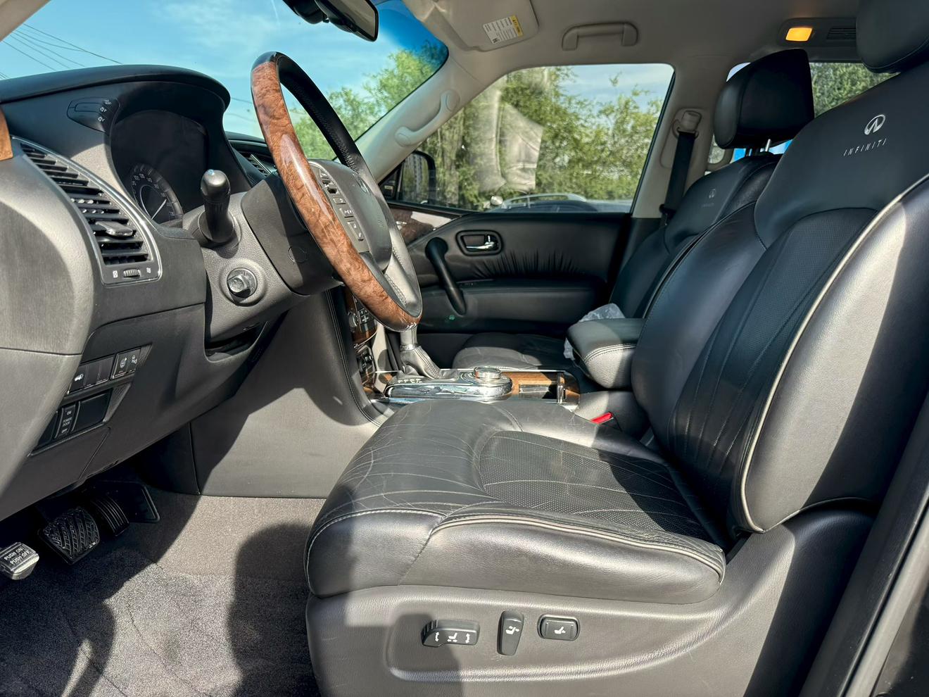 Infiniti QX80 2013 thumb 12
