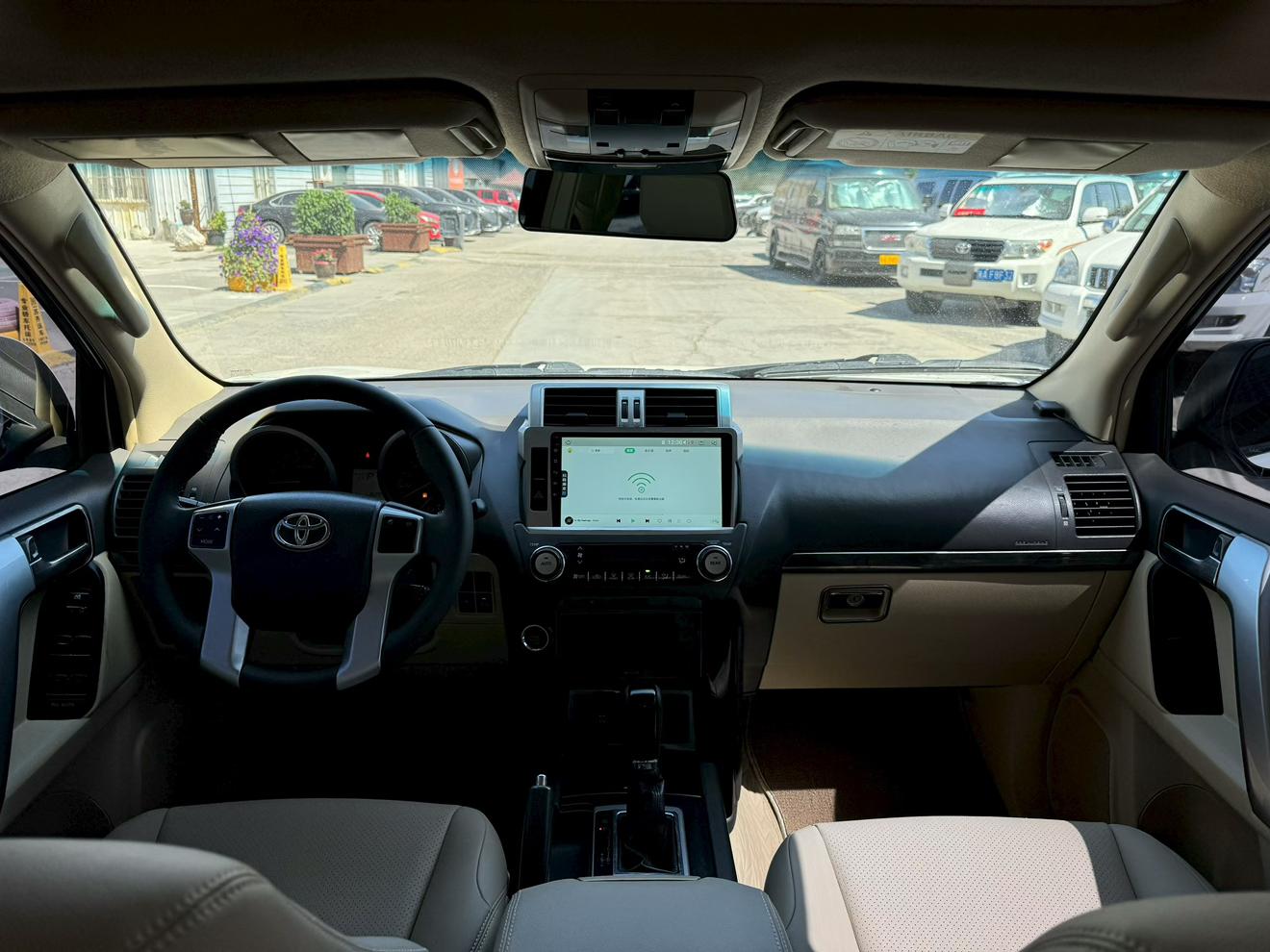 Toyota Land Cruiser Prado 2014 thumb 9