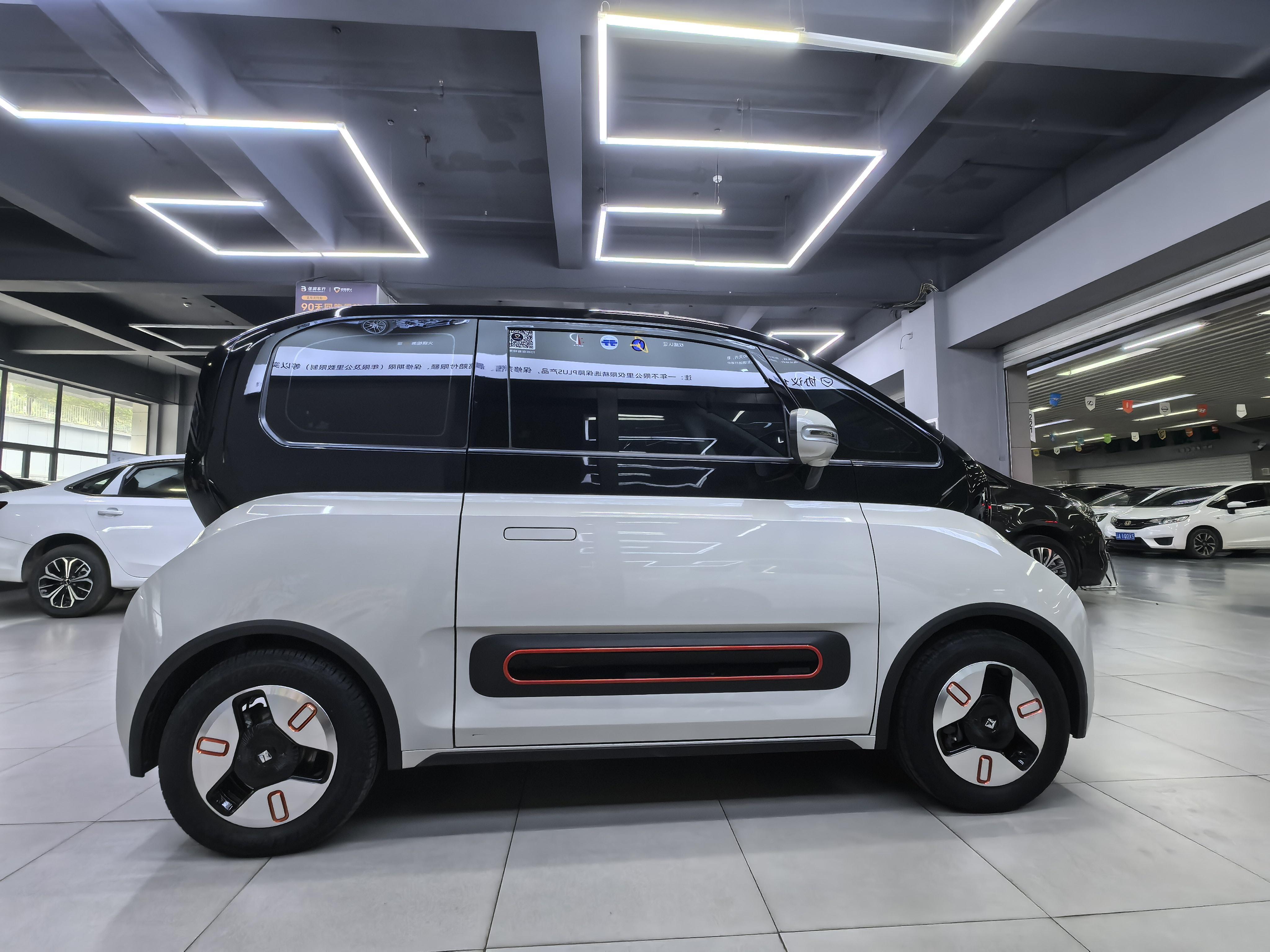Baojun Kiwi EV 2021 thumb 6