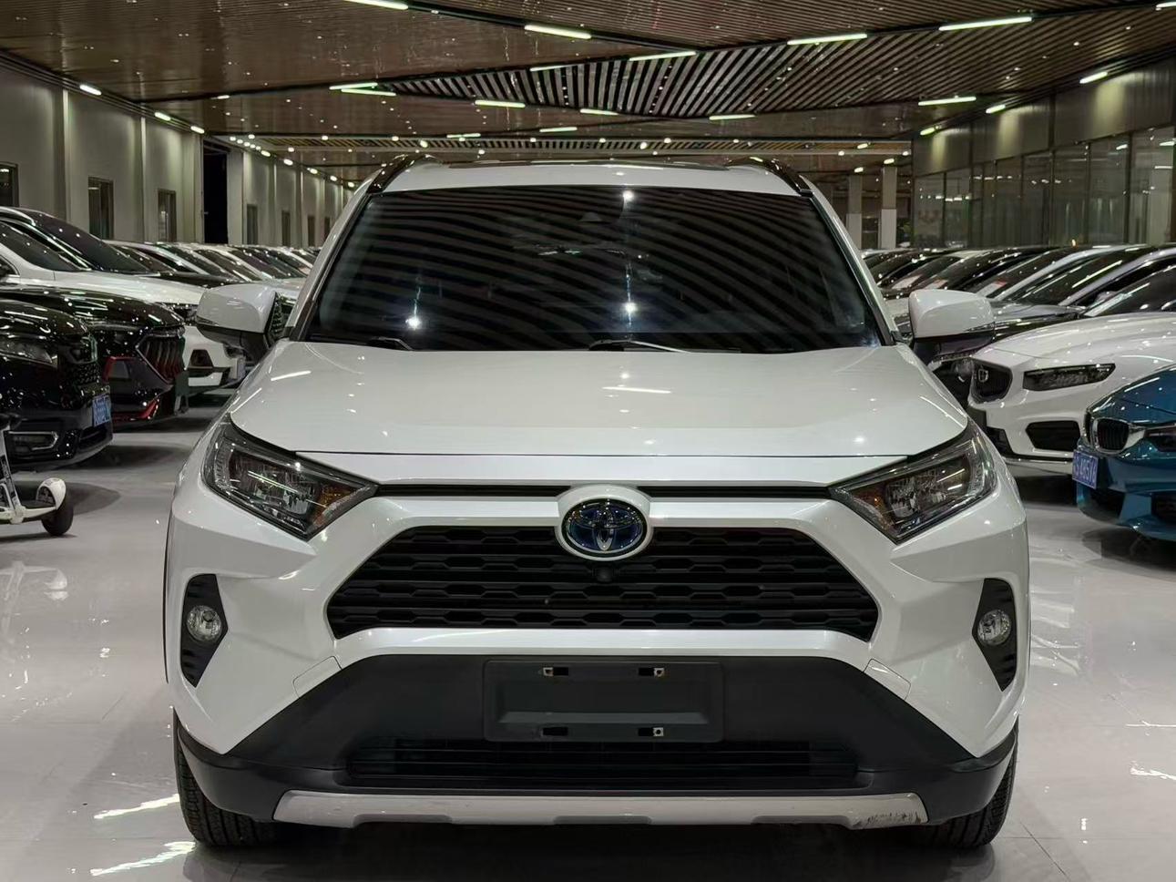 Toyota RAV4 2021 thumb 9
