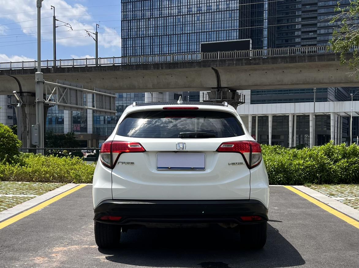 Honda Vezel 2020 thumb 4