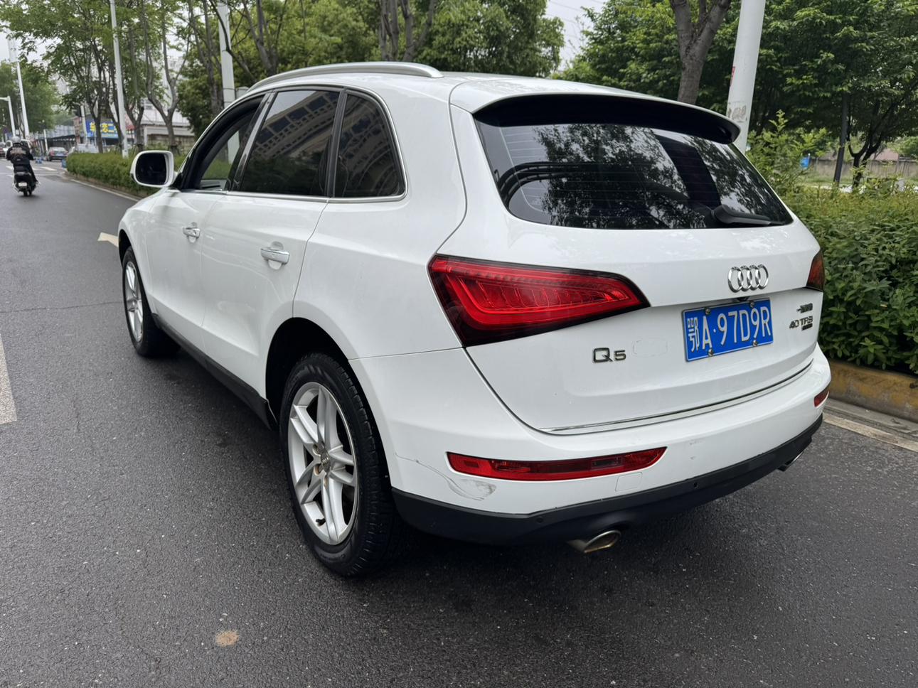Audi Q5 2017 thumb 2
