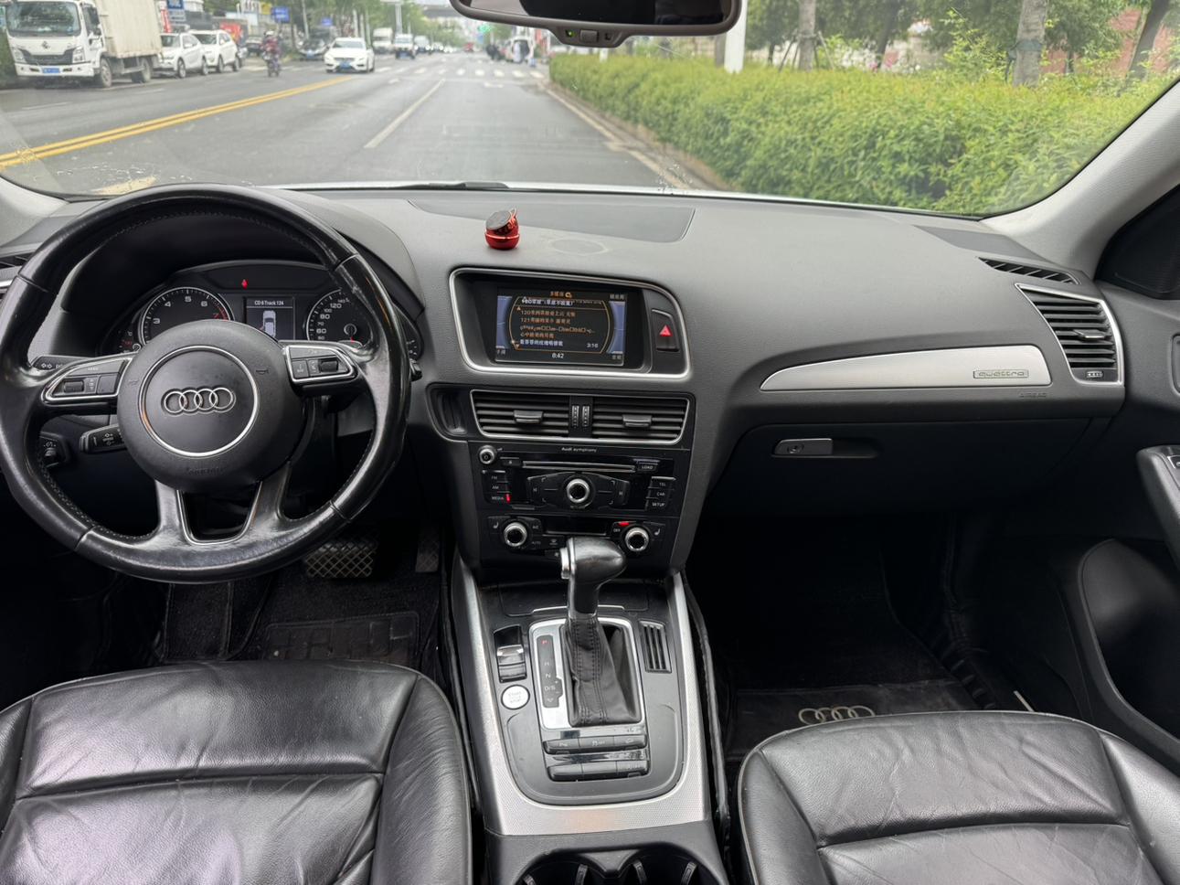 Audi Q5 2017 thumb 5