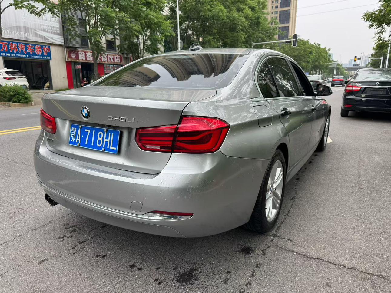 BMW 3 серии 2017 thumb 4