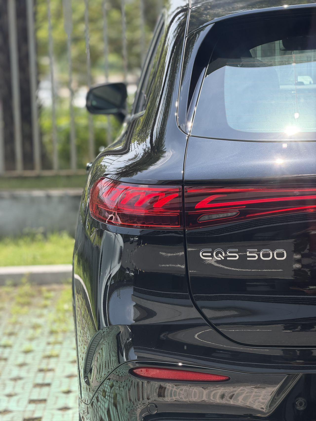 Mercedes-Benz EQS SUV 2025 thumb 7