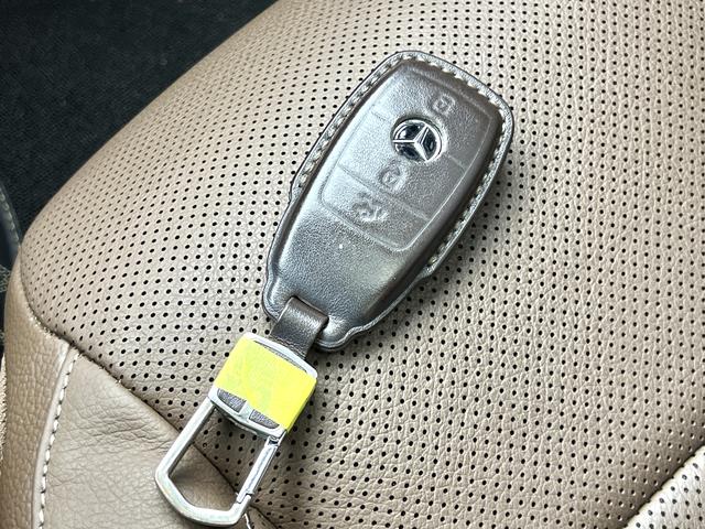 Mercedes-Benz E-Класс 2021 thumb 9