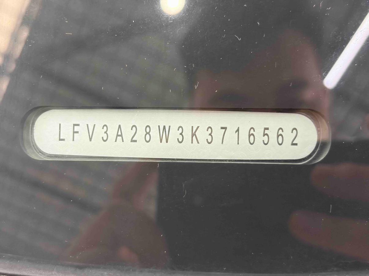 Audi A4 2018 thumb 10
