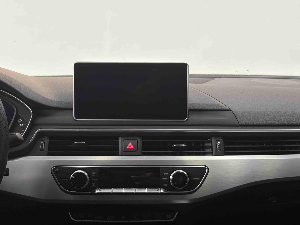 Audi A4 2018 thumb 12