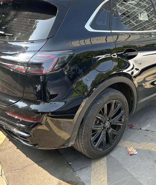 Hongqi HS5 2025 thumb 5