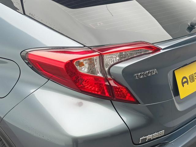 Toyota C-HR 2020 thumb 11