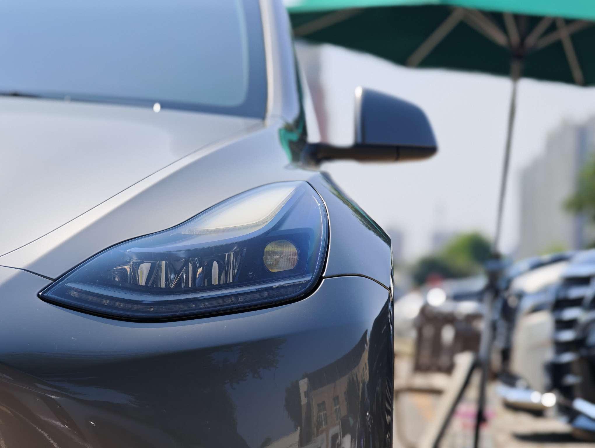 Tesla Model Y 2022 thumb 7
