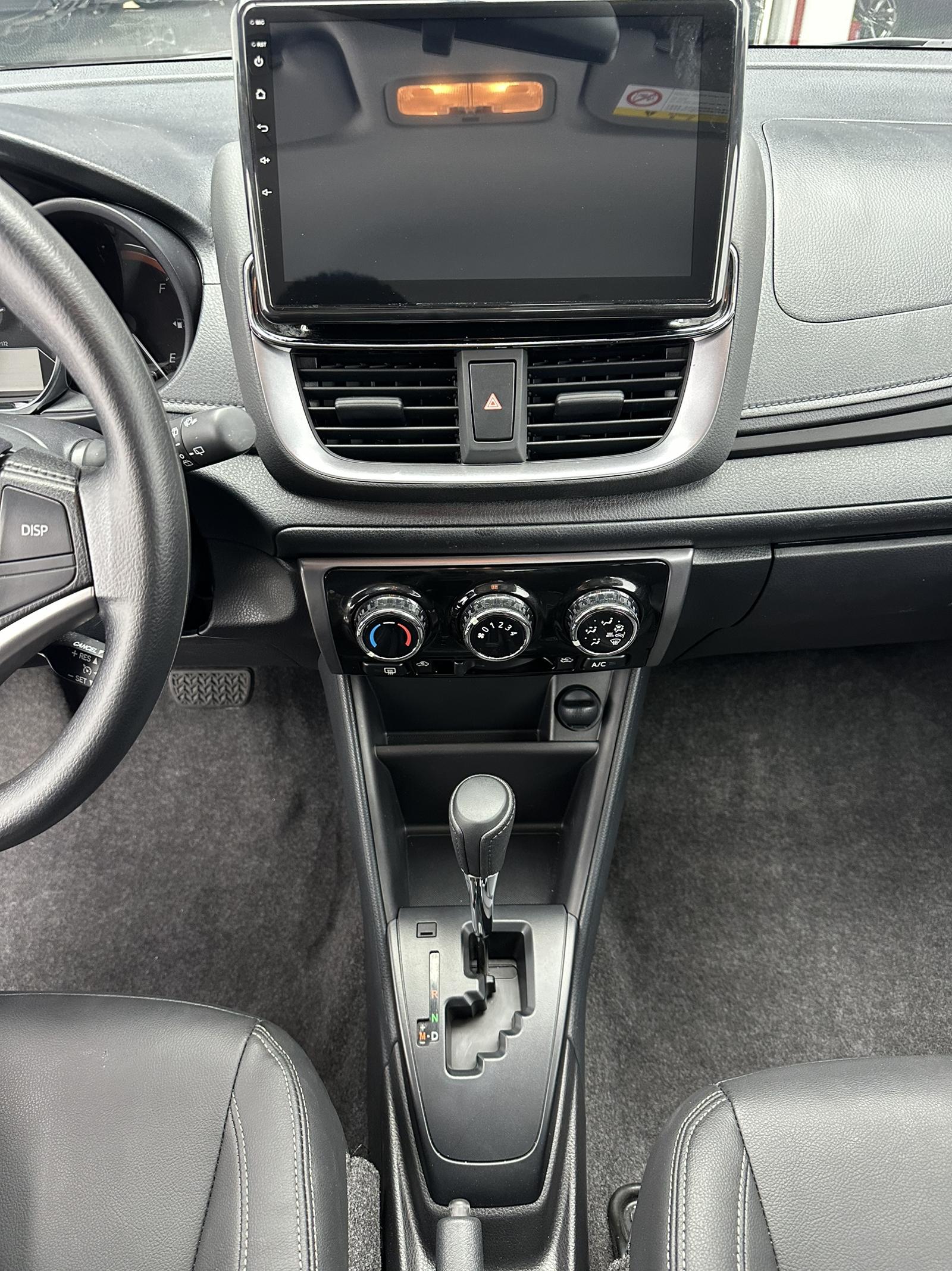 Toyota Yaris 2022 thumb 7