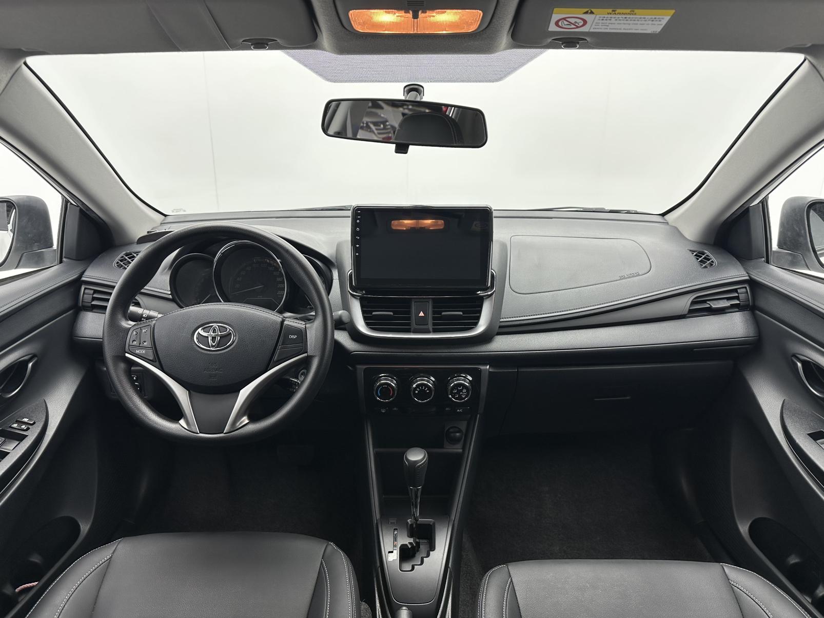 Toyota Yaris 2022 thumb 11