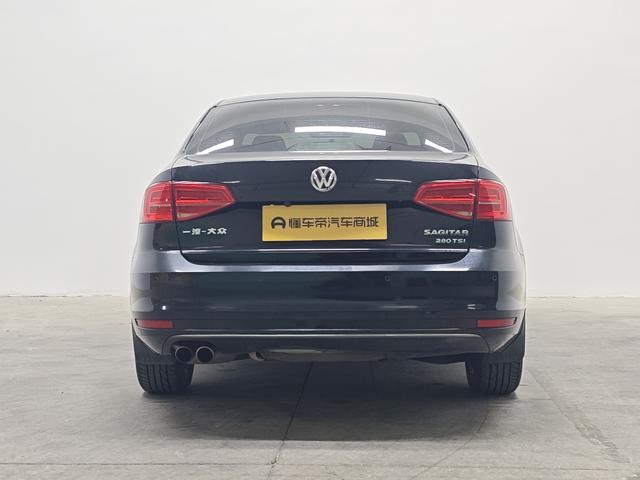 Volkswagen Sagitar 2018 thumb 4