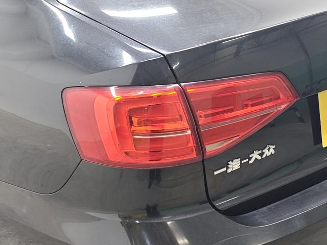 Volkswagen Sagitar 2018 thumb 11