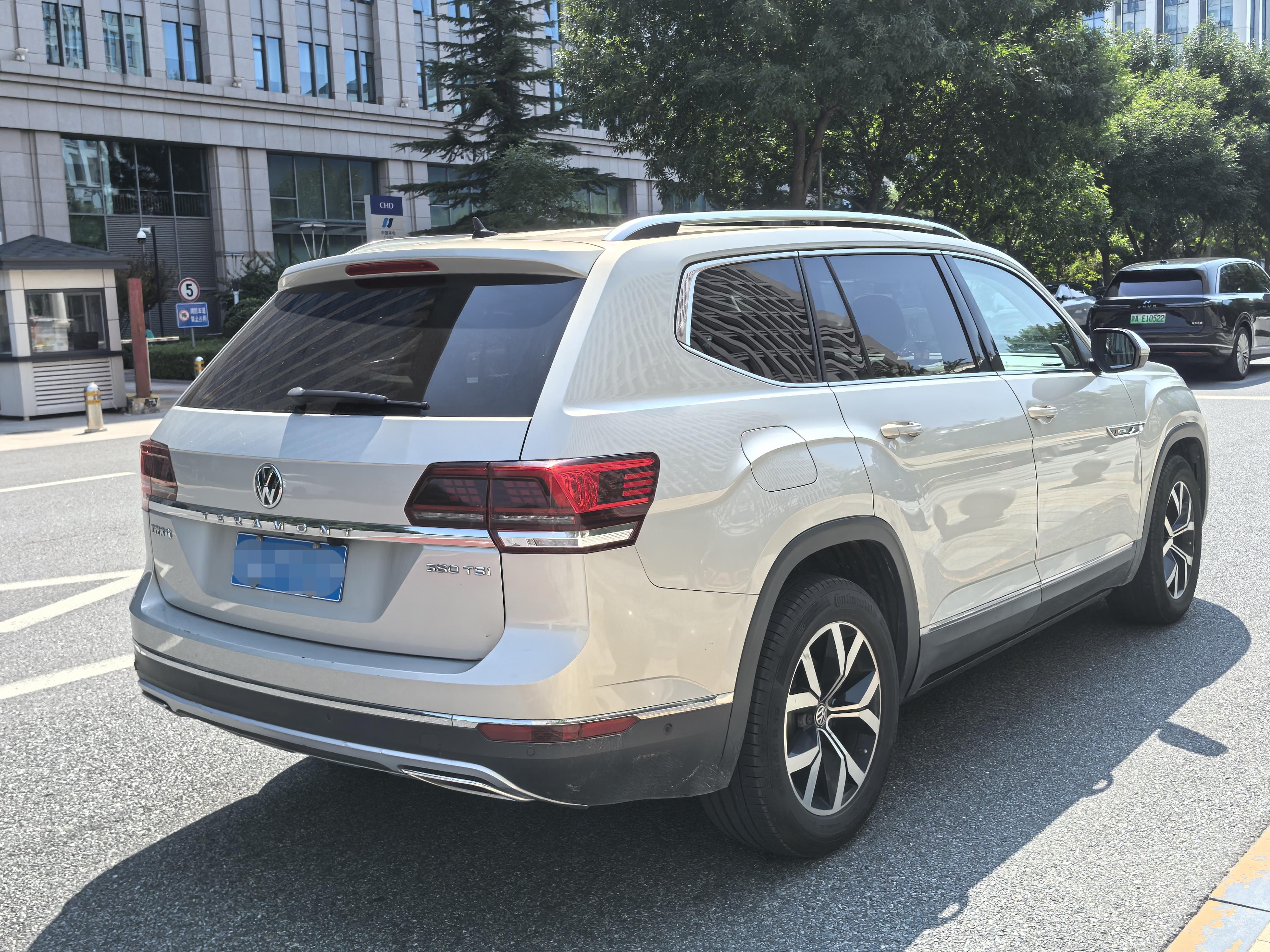 Volkswagen Teramont 2017 thumb 5