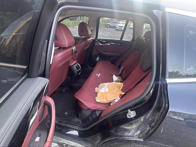 BMW X3 2022 thumb 10