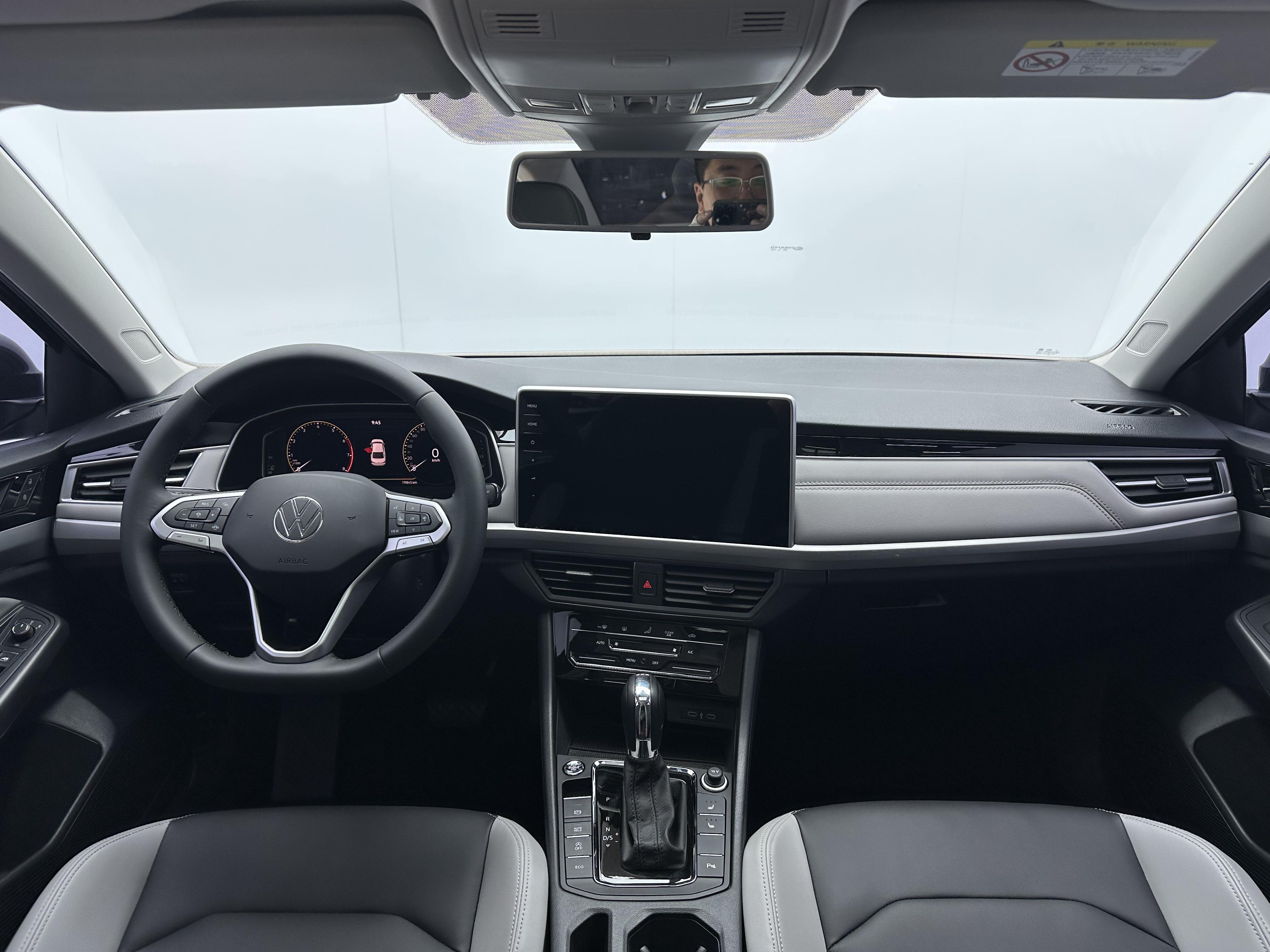 Volkswagen Bora 2023 thumb 10