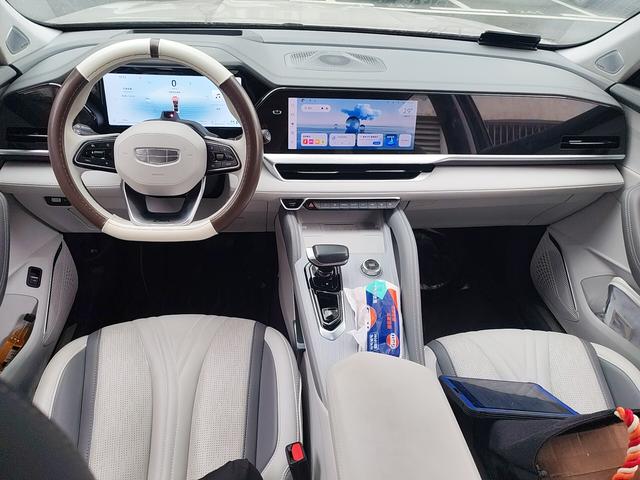 Geely Xingyue L 2024 thumb 3
