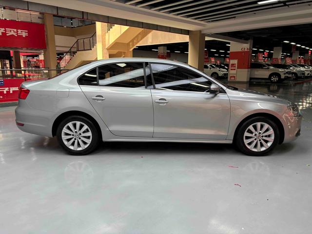 Volkswagen Sagitar 2014 thumb 6
