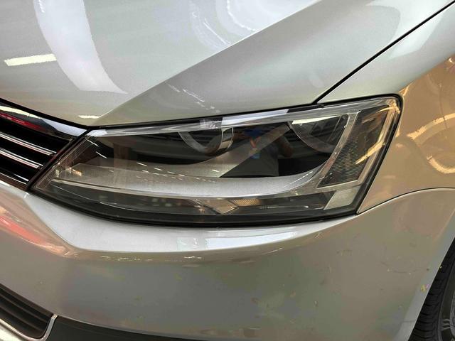 Volkswagen Sagitar 2014 thumb 10