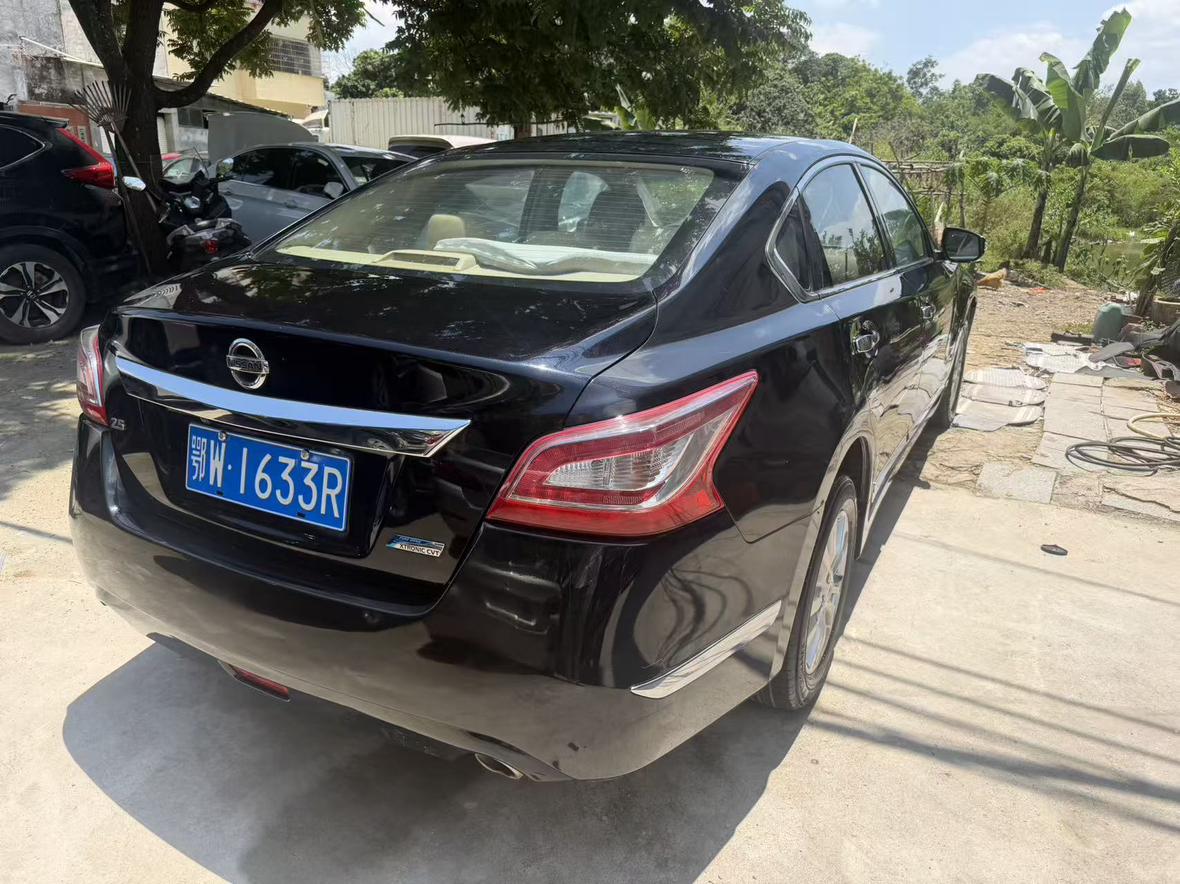 Nissan Altima 2013 thumb 4