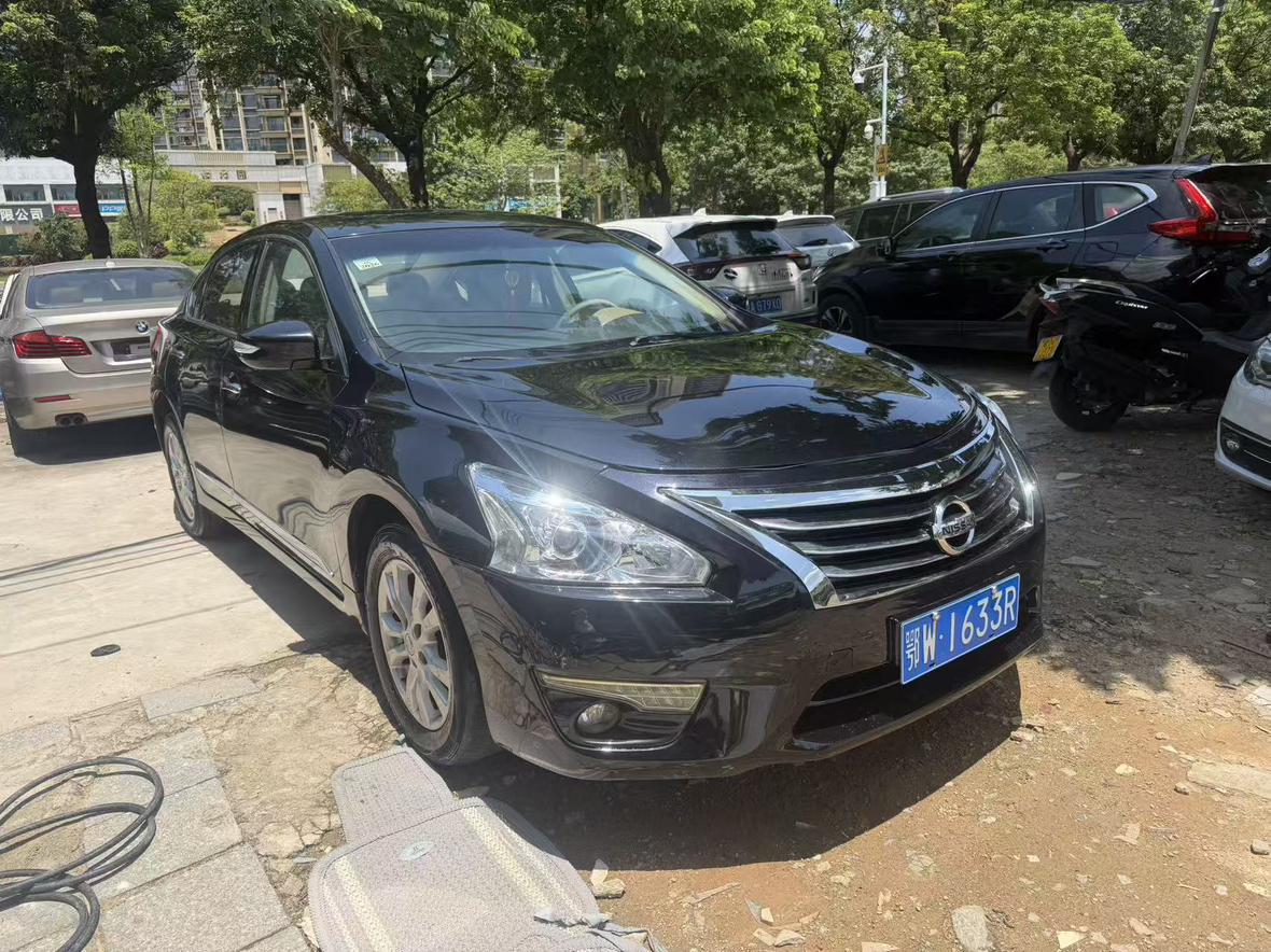 Nissan Altima 2013 thumb 10
