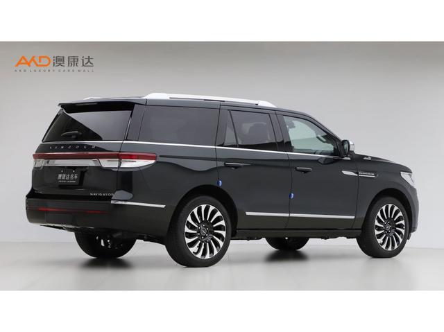 Lincoln Nautilus 2022 thumb 2