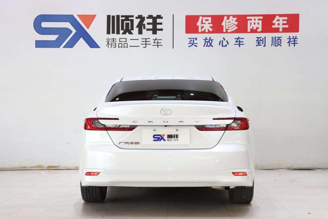 Toyota Camry 2024 thumb 3
