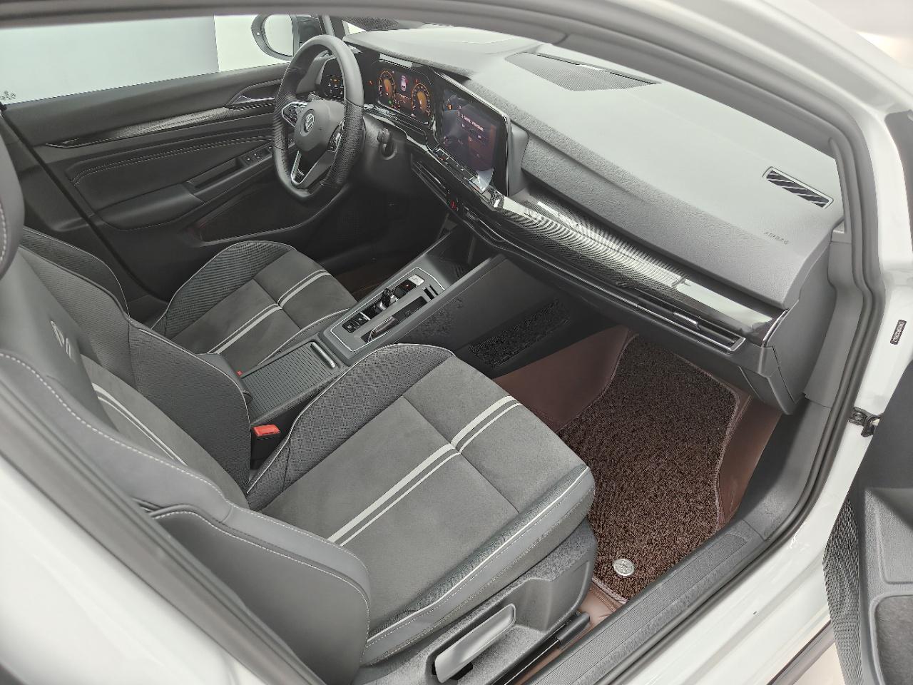 Volkswagen Golf Sportsvan 2021 thumb 11