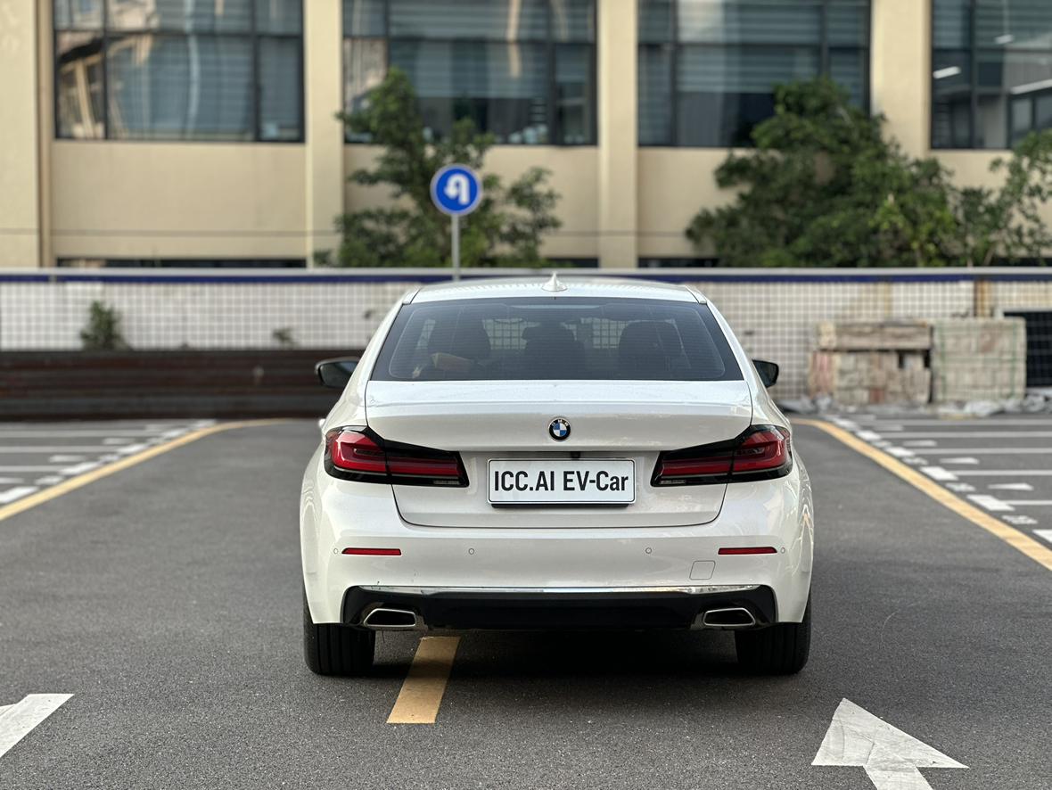BMW 5 серии 2020 thumb 4