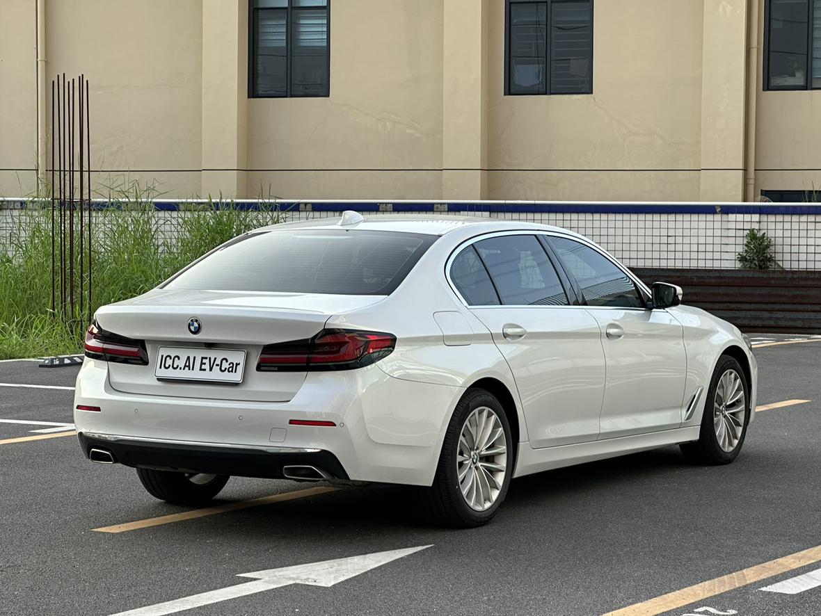 BMW 5 серии 2020 thumb 5