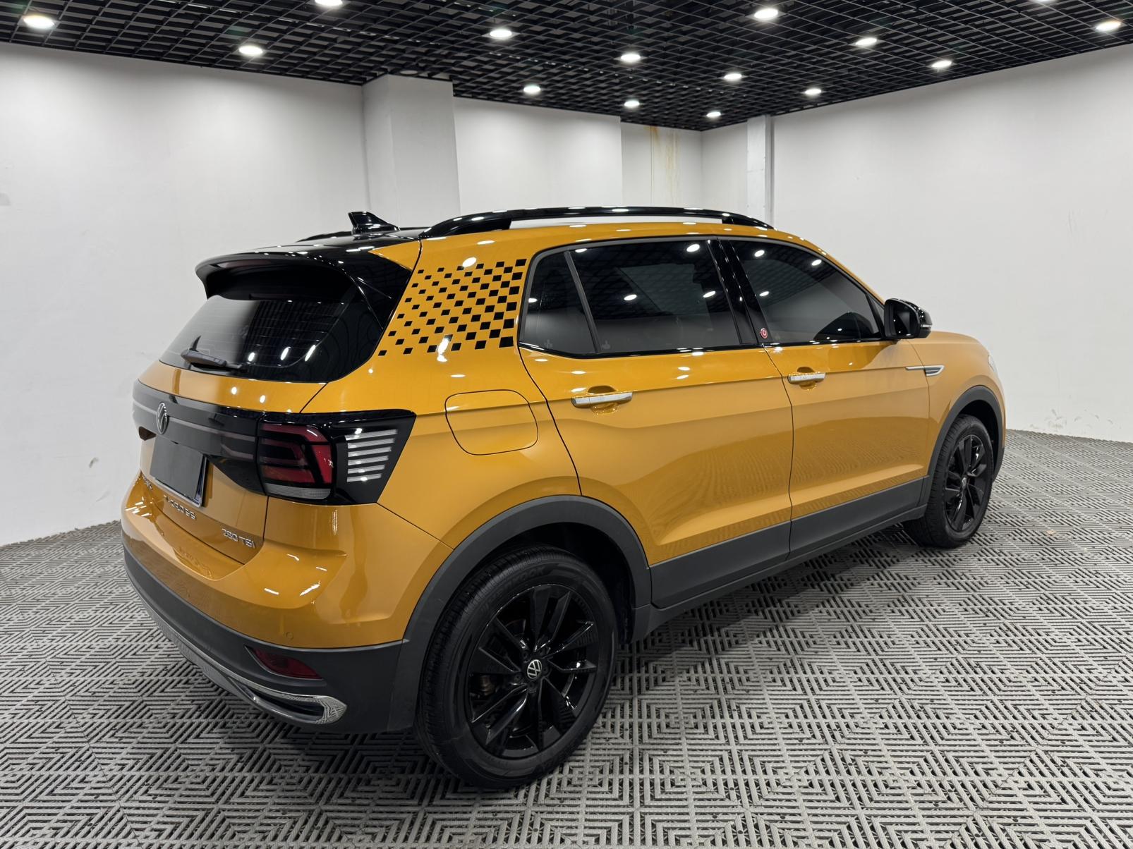 Volkswagen Taos 2022 thumb 4