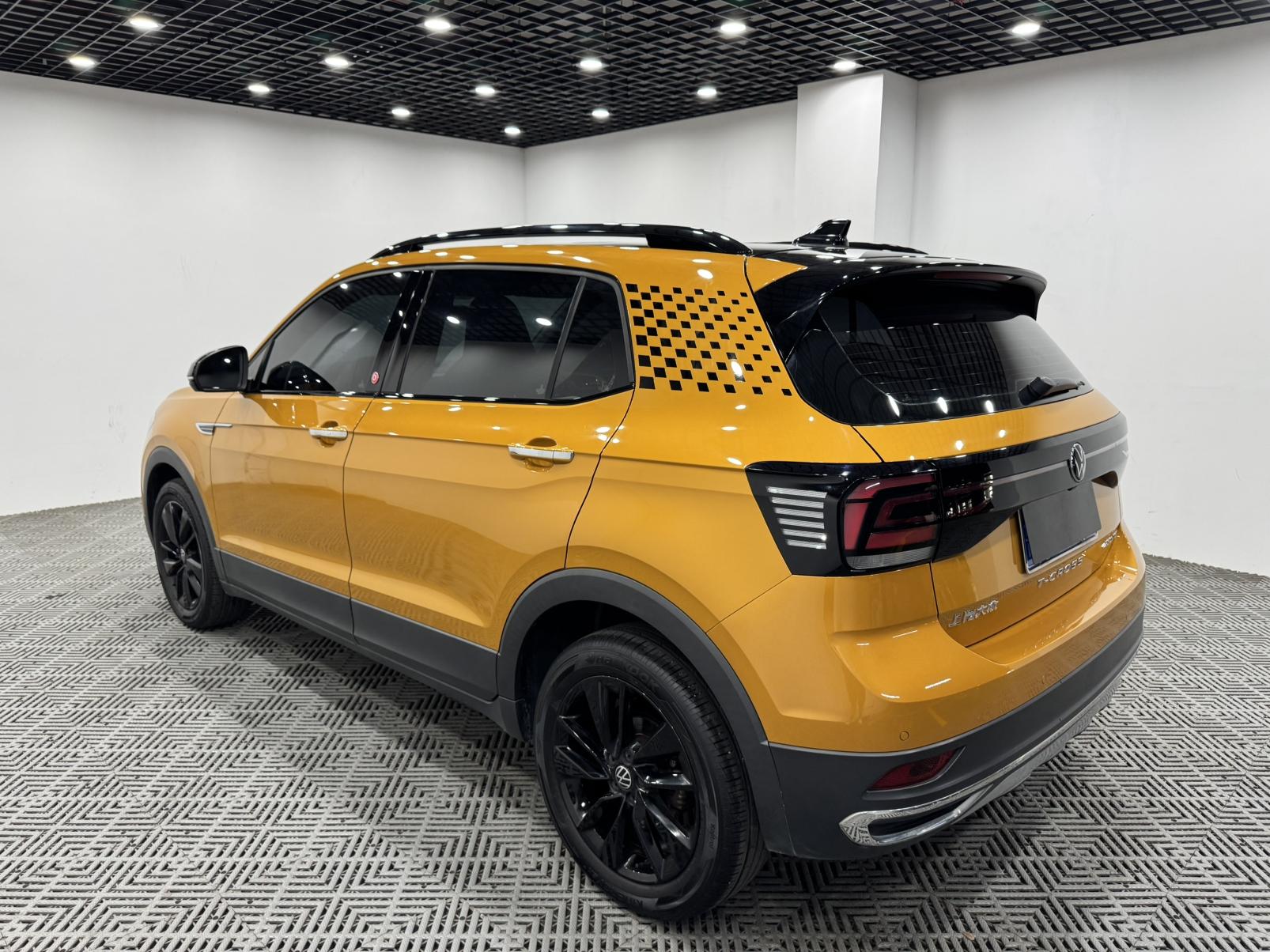 Volkswagen Taos 2022 thumb 11