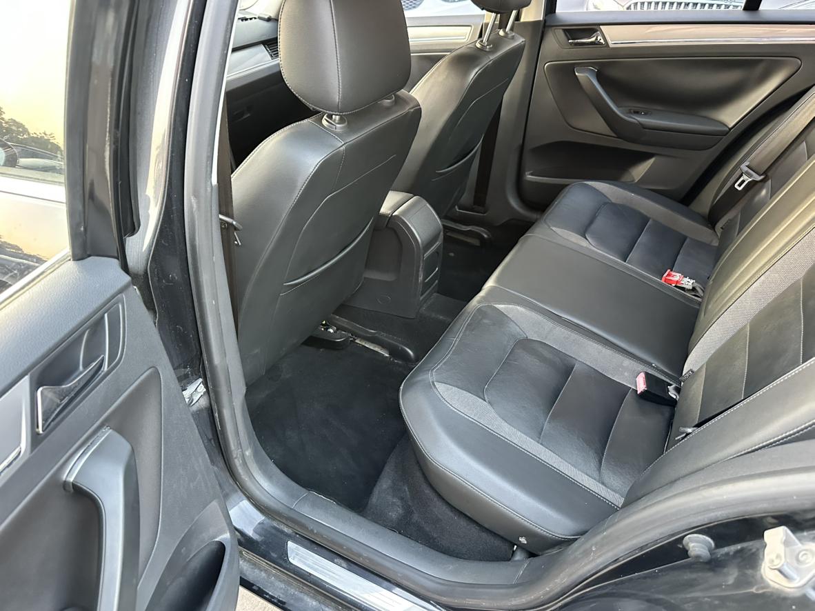 Volkswagen Bora 2015 thumb 8