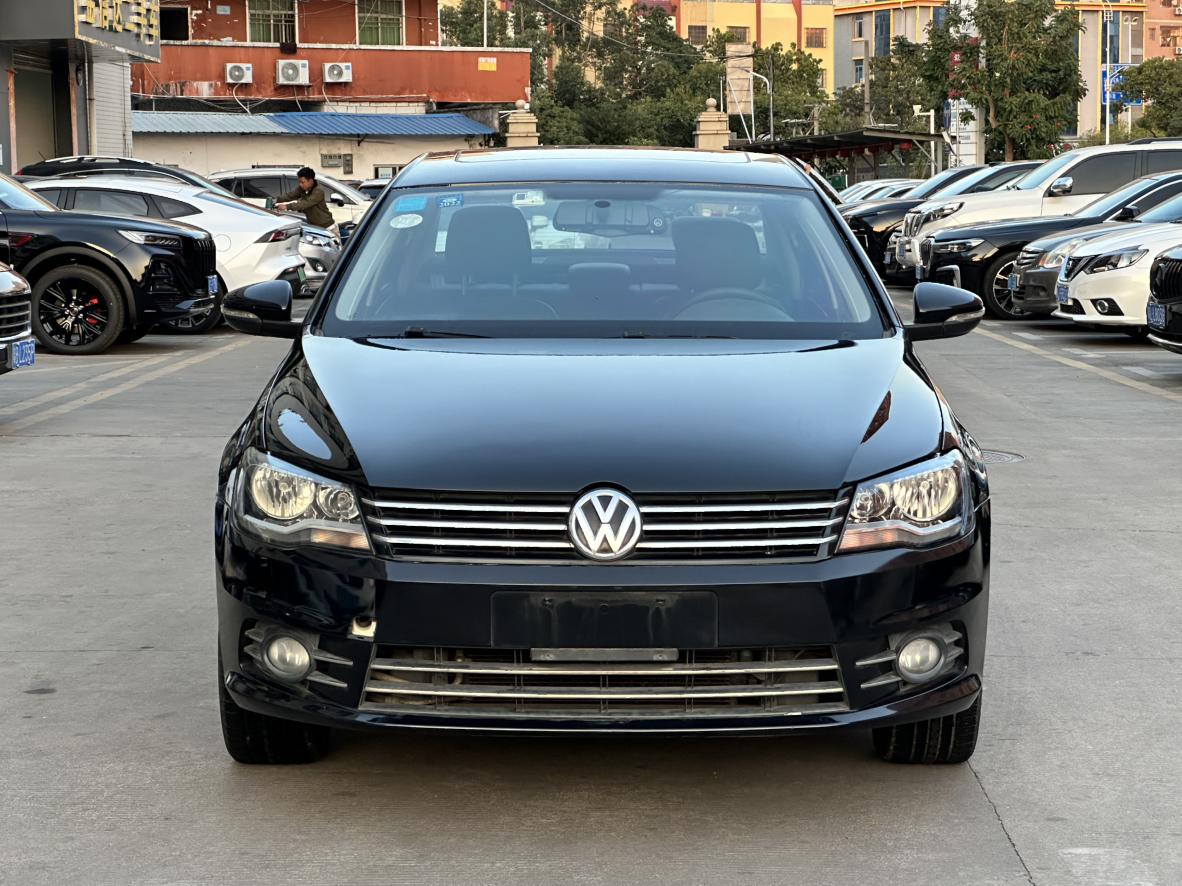 Volkswagen Bora 2015 thumb 10