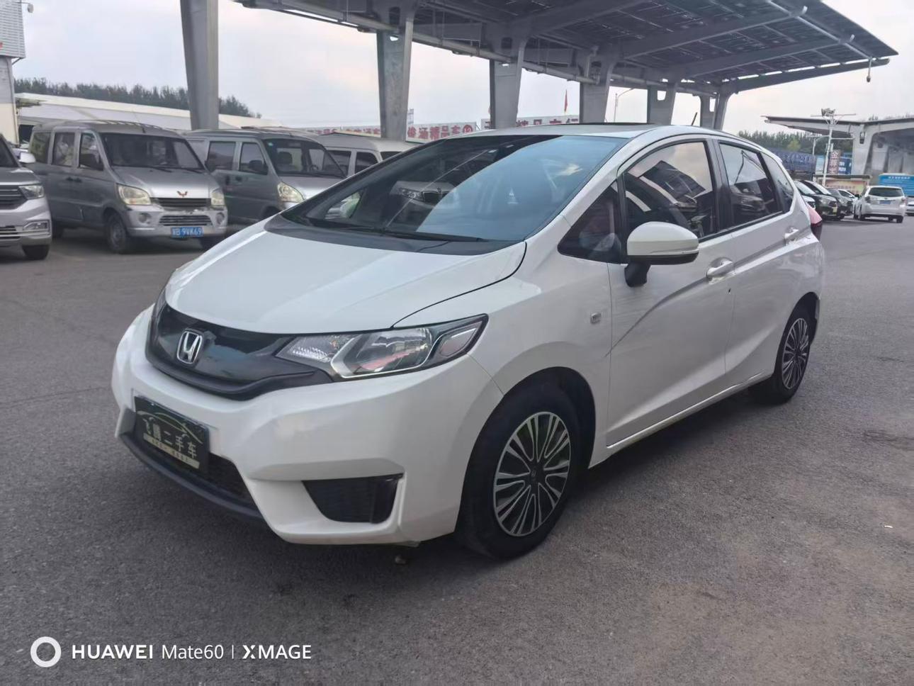 Honda Fit Shuttle 2016 thumb 8